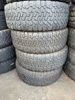 Vendo 37/12.50/R20 Bfgoodrich las 4 por $230