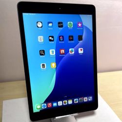 Apple iPad 32GB PERFECT Condition