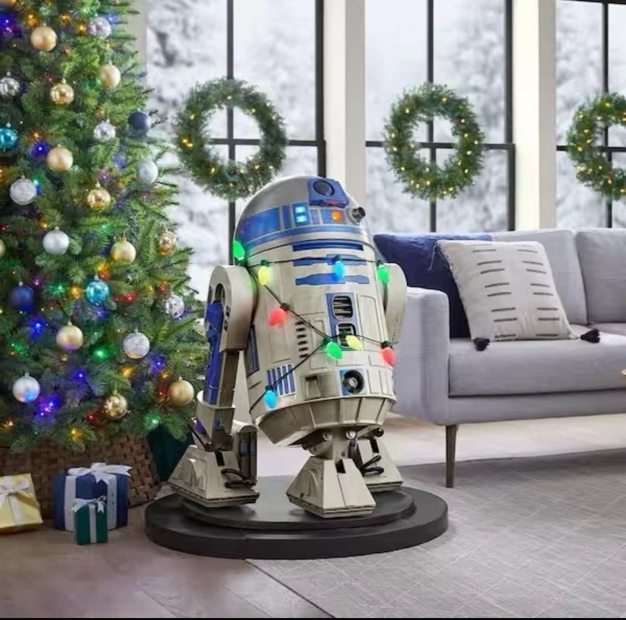 R2D2 Viral Holiday Animatronic