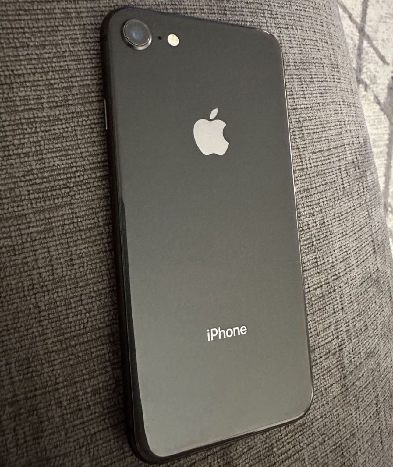 Apple iPhone 8 64gb Unlocked Great Condition