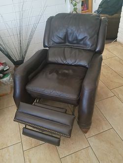 Leather recliner used