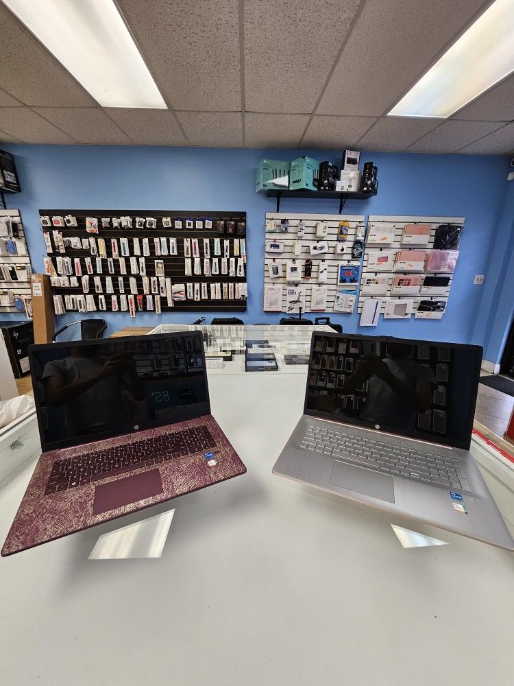 HP 17 Inch Laptops I5 Tons Of Storage And Touch Screen Fingerprint