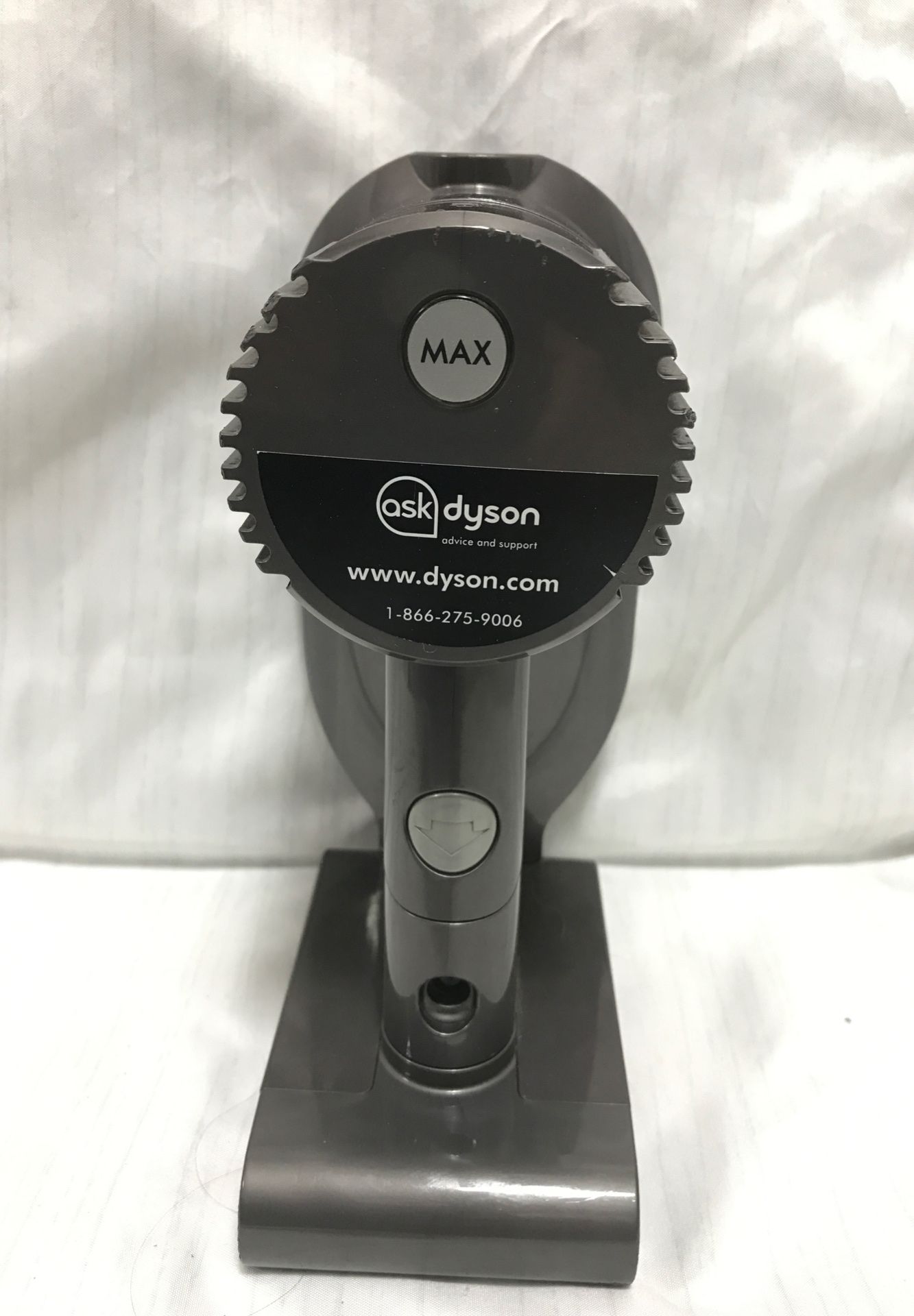 Dyson DC44 animal main body with charger