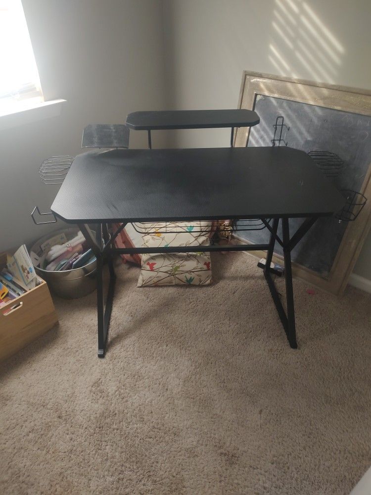 Gaming Desk