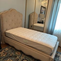 Luxury Twin Bed