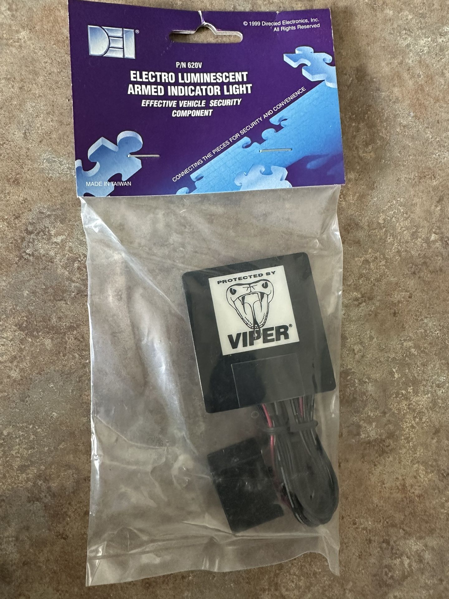 DEI Electro Luminescent Armed Indicator Light