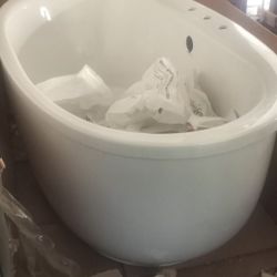Cadet Freestanding Tub New Never Used