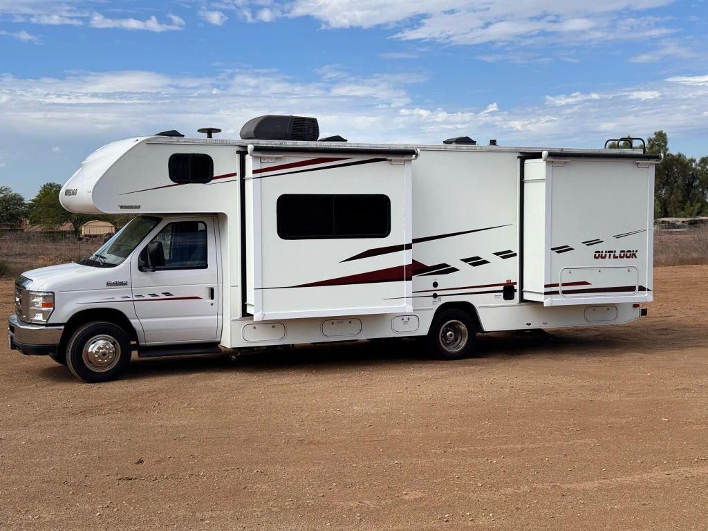 2019 Ford E-450 Cutaway