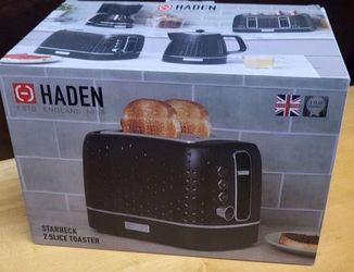 New,2 slice toaster, original price 50$
