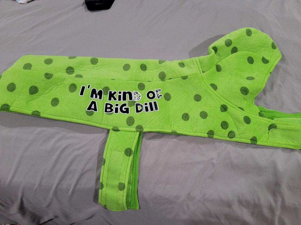 Dog Costume Pickle Size Xl