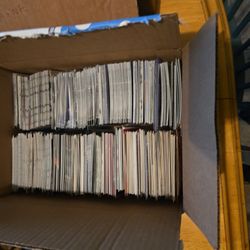 100+ NFL, NBA, and MLB base Cards