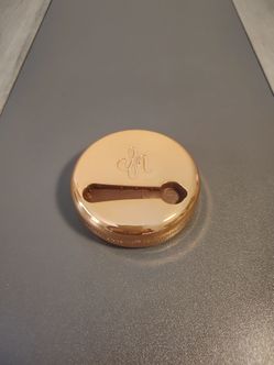 Yummy Skin Universal Radiant Blurring Balm Powder