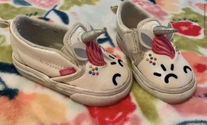 Toddler unicorn vans