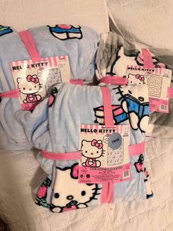 Hk Blankets