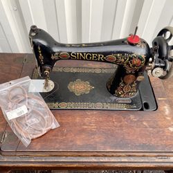 Antique Singer 66K Treadle Sewing Machine