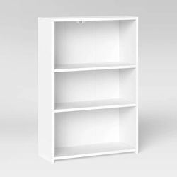 New 3 shelf bookcase