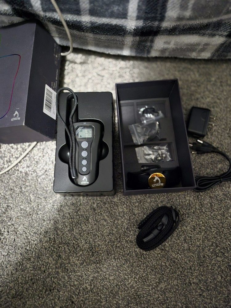 DOG TRAINING COLLAR W/REMOTE