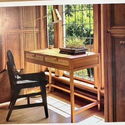 THRESHOLD Writing Desk/Office Desk