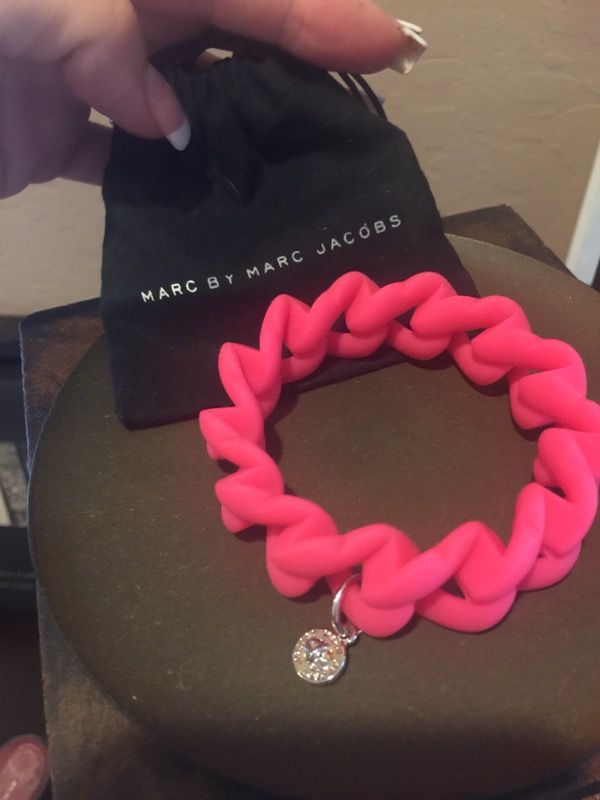 New Marc jacobs pink bracelet haute mess charm