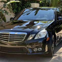 2010 Mercedes Benz E550 V8 Low miles