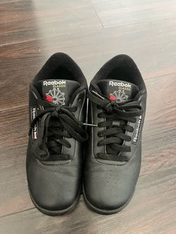 Black Reebok princess size 7