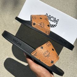 MCM Visetos Monogram Slides