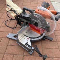 Ridgid 10in 15 amp corded dual bevel miter saw 0-48 deg