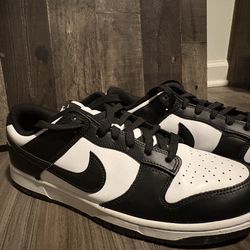 Nike panda dunks