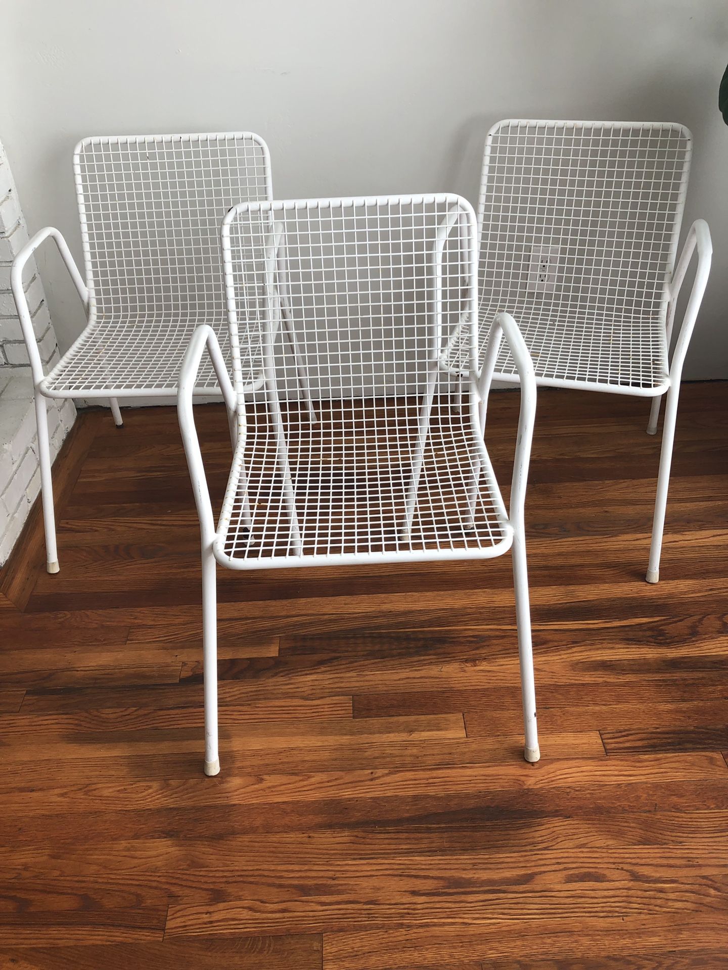 3 Emu Rio Mid Century Patio Chairs