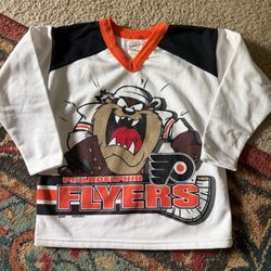 Vintage  Philadelphia Flyers x Looney tunes long sleeve jersey Sz 6/7