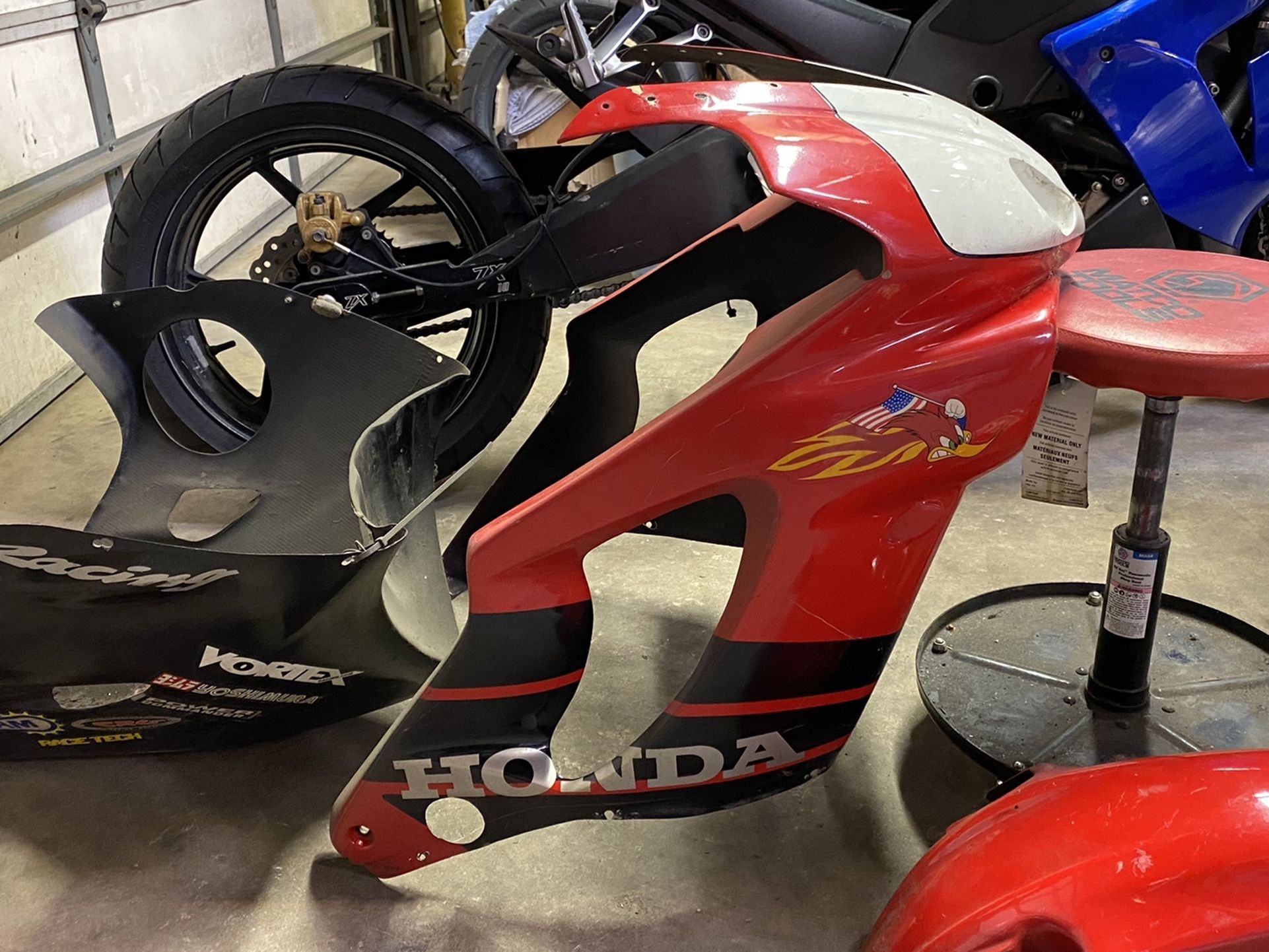 F4i Race fiberglass fairings