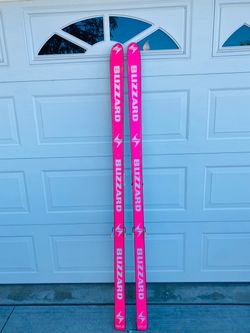 Snow, skis, see description