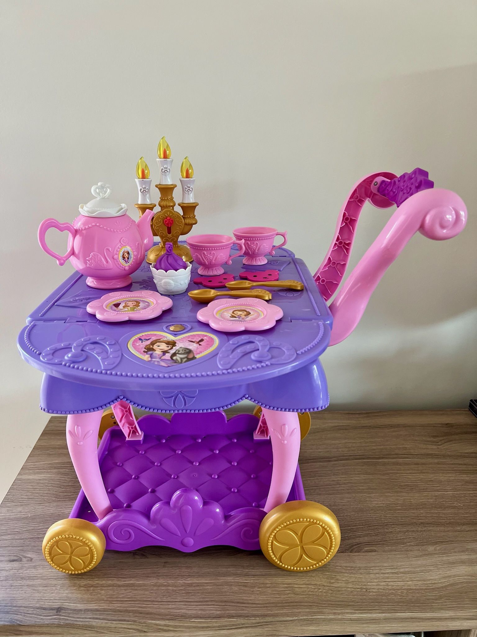 Disney Jr. Sophia The First Tea Set Play Cart With Guitar