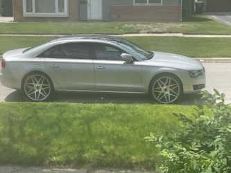 2012 Audi A8