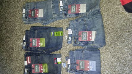 Signature Levi strauss jeans