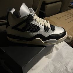 Air Jordan 4 Retros 