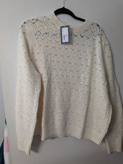 Plus size knitted sweater NWT