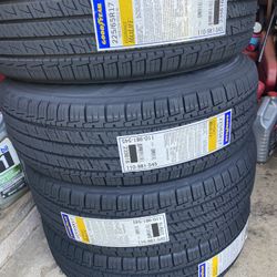 225.65R17 Goodyear Assurance Maxlife Set Of Four Tires 