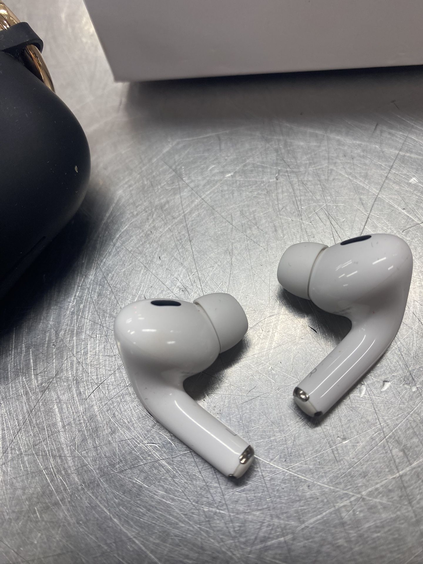 Apple AirPods Pro 2