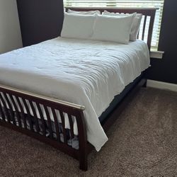 Beautiful Headboard/Footboard/Bed Frame