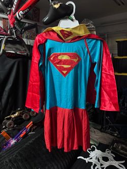 Large 12-14 Supergirl Halloween Costume Dress with Cape