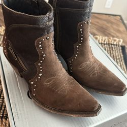 Old Gringo Brown Studded Boots