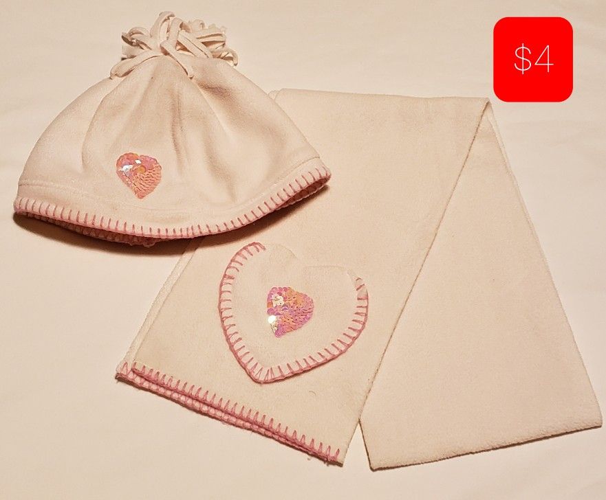 Girl's Scarf & Bennie