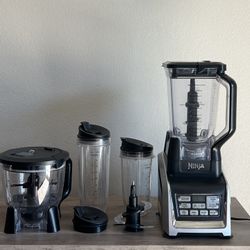 Ninja Blender Complete Set – Great Condition – $50 OBO