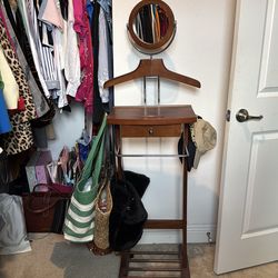 Wooden furniture for closet