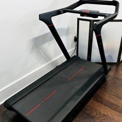 Peloton-Treadmill