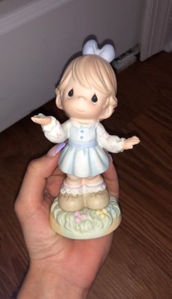 Precious Moments: Make Everyday Magical