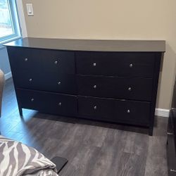 Dresser Plus Mirror 
