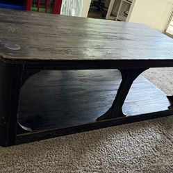 FREE coffee table