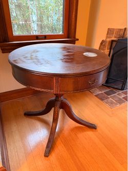 Vintage Round Mahogany Drum Table – Federal Style – Mid-20th Century